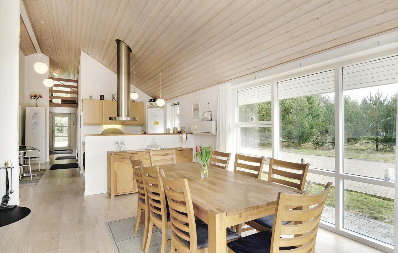 7 Bedroom Stunning Home In Herning Kølkær Buitenkant foto